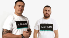 Александр Усик и Василий Ломаченко. Фото twitter.com
