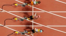 Спринтерский старт на чемпионате мира по легкой атлетике