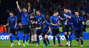 Италия - выиграла Евро-2020
