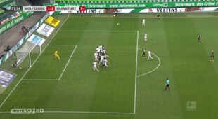 Вольфсбург - Айнтрахт Франкфурт - Видео гола Кевин Мбабу, 58 минута смотреть онлайн