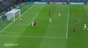 Испания - Франция - Видео гола Микель Оярсабаль, 64 минута смотреть онлайн