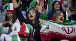 Фанатки сборной Ирана