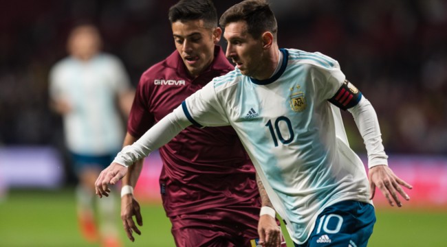 Смотреть футбол товарищеский мачь аргентина- испания